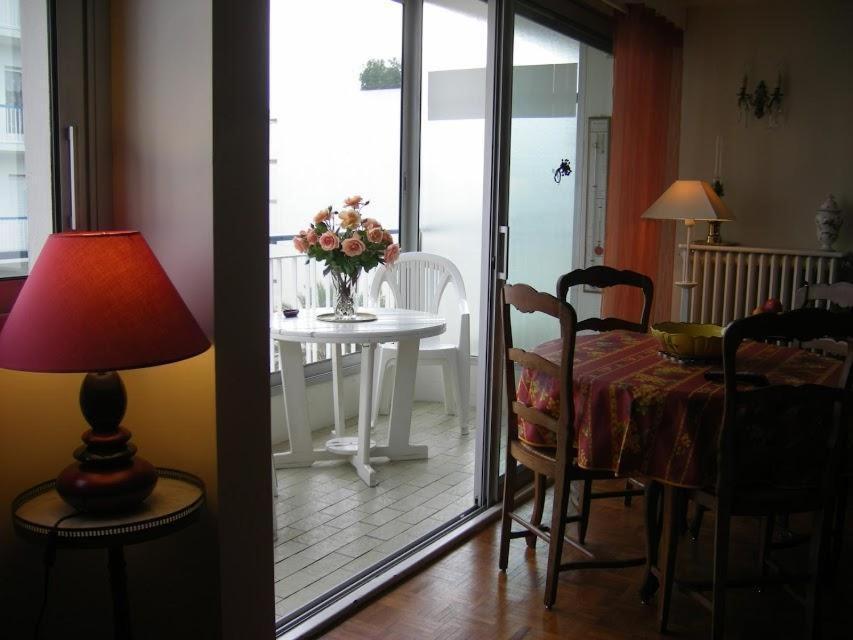 Karolina Properties - Appartement Commodore Croisette Cannes Oda fotoğraf